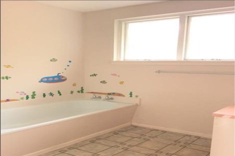 Photo of property in 41 Woodgrove Avenue, North New Brighton, Christchurch, 8083