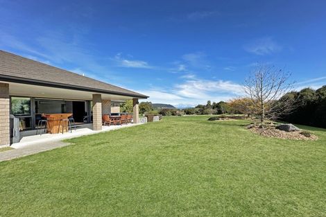 Photo of property in 12 Lacebark Drive, Kinloch, Taupo, 3377