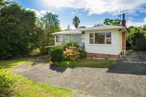 Photo of property in 9 Mcleod Road, Henderson, Auckland, 0612