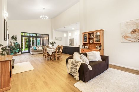 Photo of property in 89 Aberley Road, Schnapper Rock, Auckland, 0632