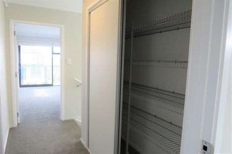 Photo of property in 21 Wai Place, One Tree Point, 0118