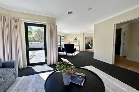 Photo of property in 13 Kilkelly Close, Tawa, Wellington, 5028