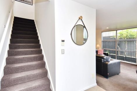 Photo of property in 547 Barbadoes Street, Edgeware, Christchurch, 8013