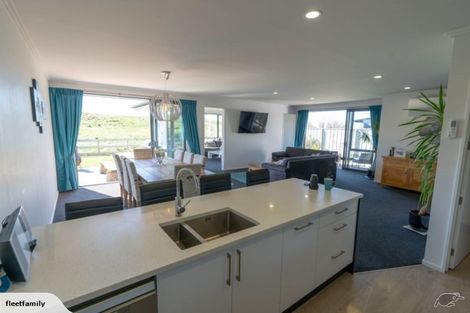 Photo of property in 13 Tiritiri Moana Drive, Pegasus, 7612