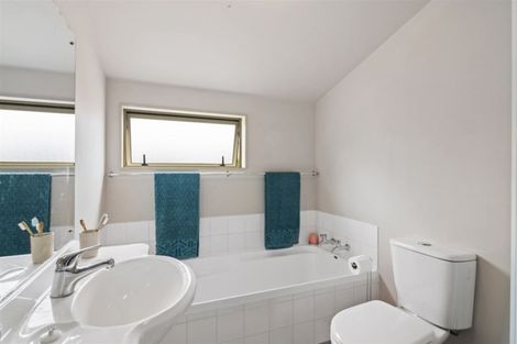 Photo of property in 2 Lancewood Way, The Wood, Nelson, 7010