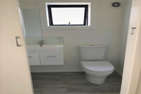 Photo of property in 3/13 Fillis Street, New Plymouth, 4310