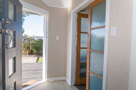 Photo of property in 36 Alma Street, Dannevirke, 4930