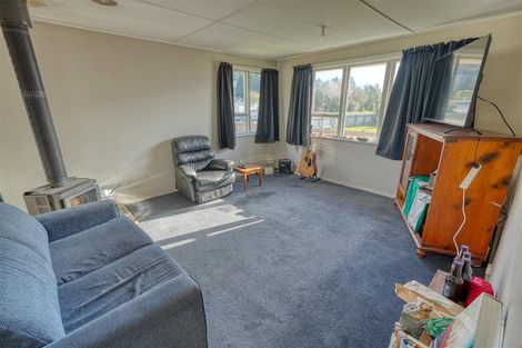 Photo of property in 60 Main Road, Harihari, 7884