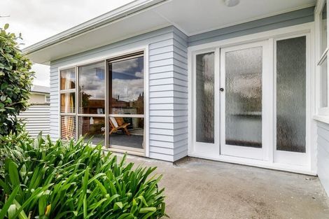 Photo of property in 6 Purnell Court, Awapuni, Palmerston North, 4412