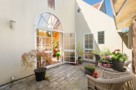 Photo of property in 28 Ings Avenue, Saint Clair, Dunedin, 9012