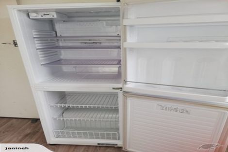 Photo of property in 4/9 Curletts Road, Sockburn, Christchurch, 8042