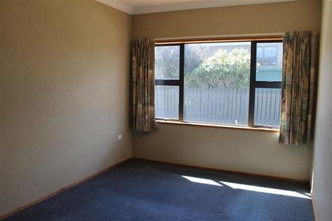 Photo of property in 41 Vogel Place, Waikiwi, Invercargill, 9810
