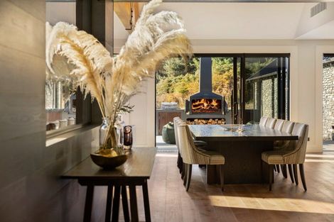 Photo of property in 136 Rosie Way, Glenorchy, 9372