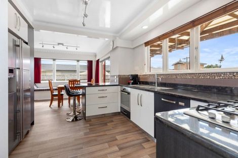 Photo of property in 401 Otumoetai Road, Otumoetai, Tauranga, 3110