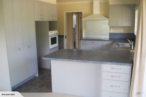 Photo of property in 34b Kapanui Road, Waikanae, 5036