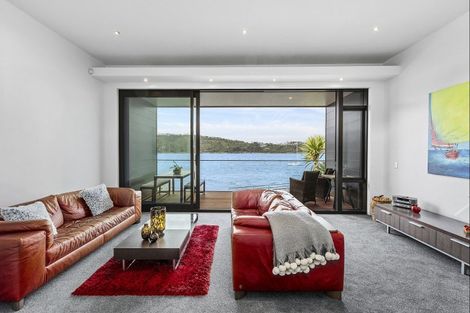 Photo of property in Marrakech Cafe, 13/305 Evans Bay Parade, Hataitai, Wellington, 6021