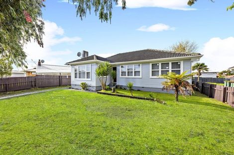 Photo of property in 62 Friedlanders Road, Manurewa, Auckland, 2102