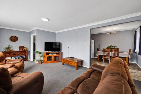 Photo of property in 30 Antonio Street, Stratford, 4332