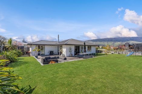 Photo of property in 40 West Meadows Drive, Wanaka, 9305