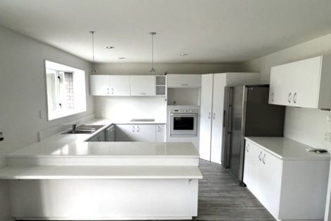 Photo of property in 5 Phoenix Lane, Northcote, Christchurch, 8052