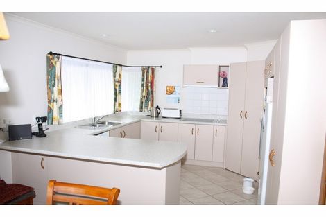 Photo of property in 11 Bush Haven Drive, Te Kamo, Whangarei, 0112