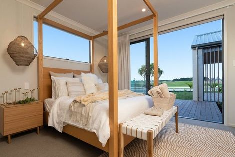 Photo of property in 12 Kerr Crescent, Patumahoe, 2679