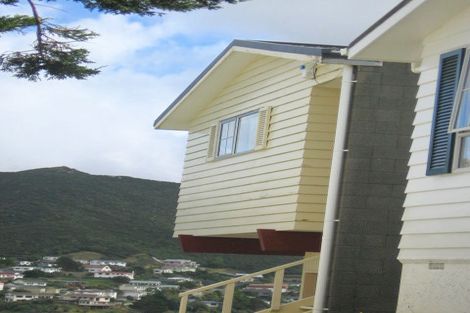 Photo of property in 30 Parklands Drive, Karori, Wellington, 6012
