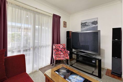 Photo of property in 22b Reeve Street, Levin, 5510