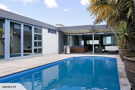 Photo of property in 2 Maniapoto Grove, Waipahihi, Taupo, 3330