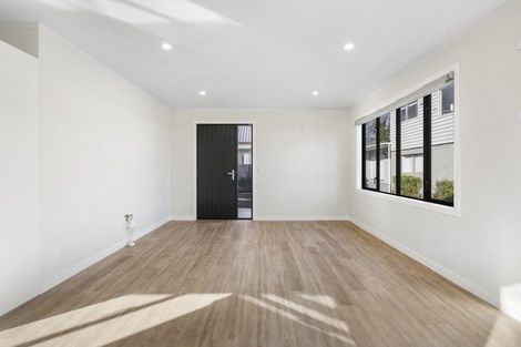 Photo of property in 42b Palmer Crescent, Silverstream, Upper Hutt, 5019