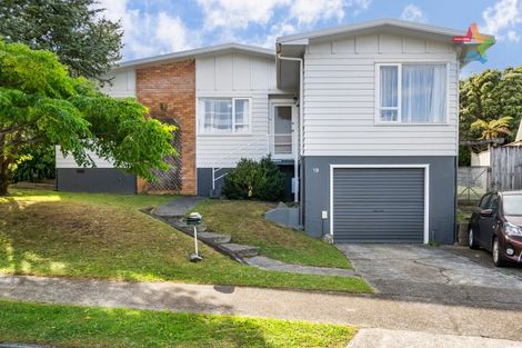 Photo of property in 19 Christchurch Crescent, Kelson, Lower Hutt, 5010
