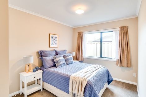 Photo of property in 210a Frimley Oaks, Frimley, Hastings, 4120