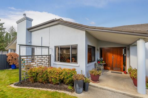 Photo of property in 6 Spruce Close, Alexandra, 9320