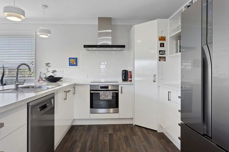 Photo of property in 13 Claremont Crescent, Amberley, 7410