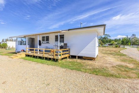 Photo of property in 18 Murchison Street, Tikokino, Waipawa, 4273