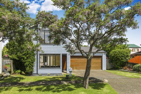 Photo of property in 29 Vinograd Drive, Te Atatu Peninsula, Auckland, 0610