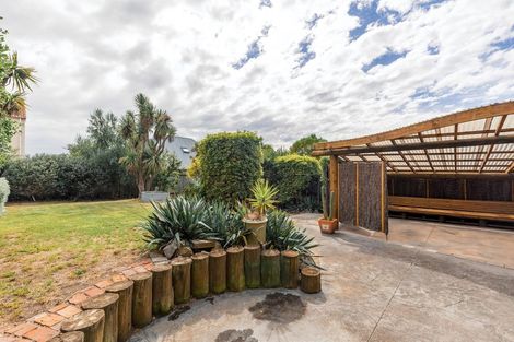 Photo of property in 37 Larnach Street, Waimairi Beach, Christchurch, 8083