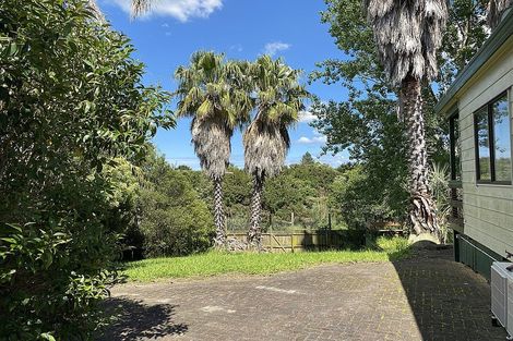 Photo of property in 48 De Quincey Terrace, Highland Park, Auckland, 2010