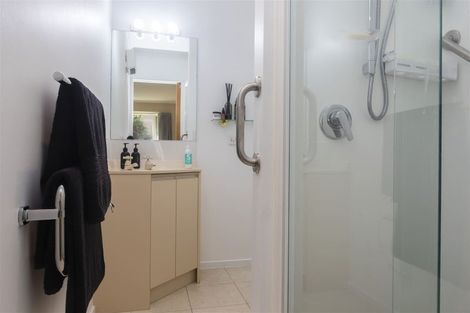 Photo of property in 1/53 Memorial Avenue, Ilam, Christchurch, 8053