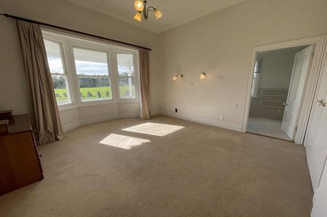 Photo of property in 480 Paremoremo Road, Paremoremo, Auckland, 0632
