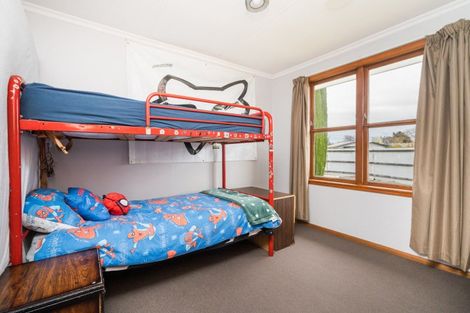 Photo of property in 87 Sutherland Crescent, Westbrook, Palmerston North, 4412