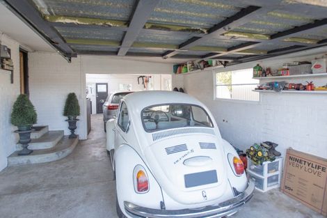 Photo of property in 135 Park Street, Winton, 9720