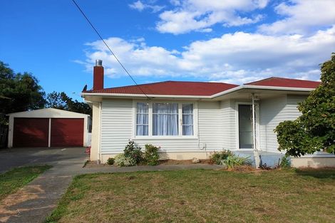 Photo of property in 114 Conway Street, Mayfair, Hastings, 4122