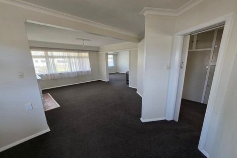 Photo of property in 8 Clark Street, Levin, 5510