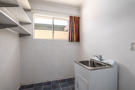 Photo of property in 6 Coulson Place, Alexandra, 9320