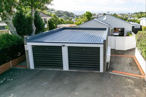 Photo of property in 1/15a Box Hill, Khandallah, Wellington, 6035