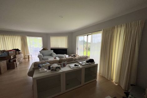 Photo of property in 28 Spur Road, Stillwater, Silverdale, 0993