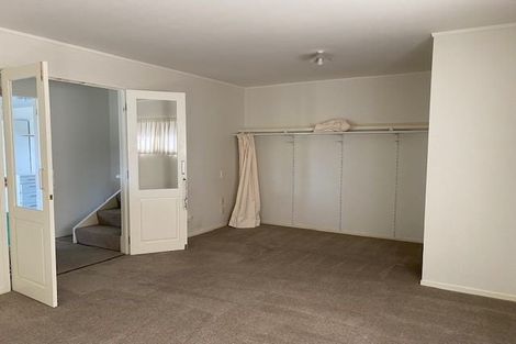 Photo of property in 2/31 Sunderlands Road, Half Moon Bay, Auckland, 2012