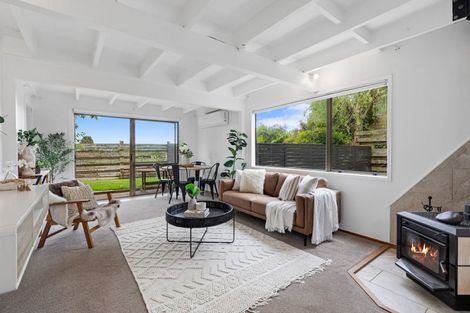 Photo of property in 42 Victory Street, Welcome Bay, Tauranga, 3112