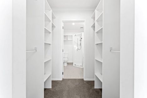 Photo of property in 9 Seafarer Crescent, Stanmore Bay, Whangaparaoa, 0932